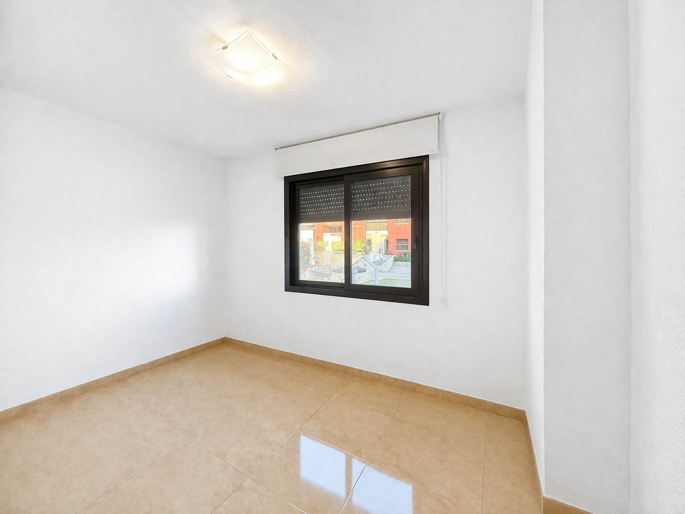Townhouse in Torrevieja (Aguas Nuevas) — image 6