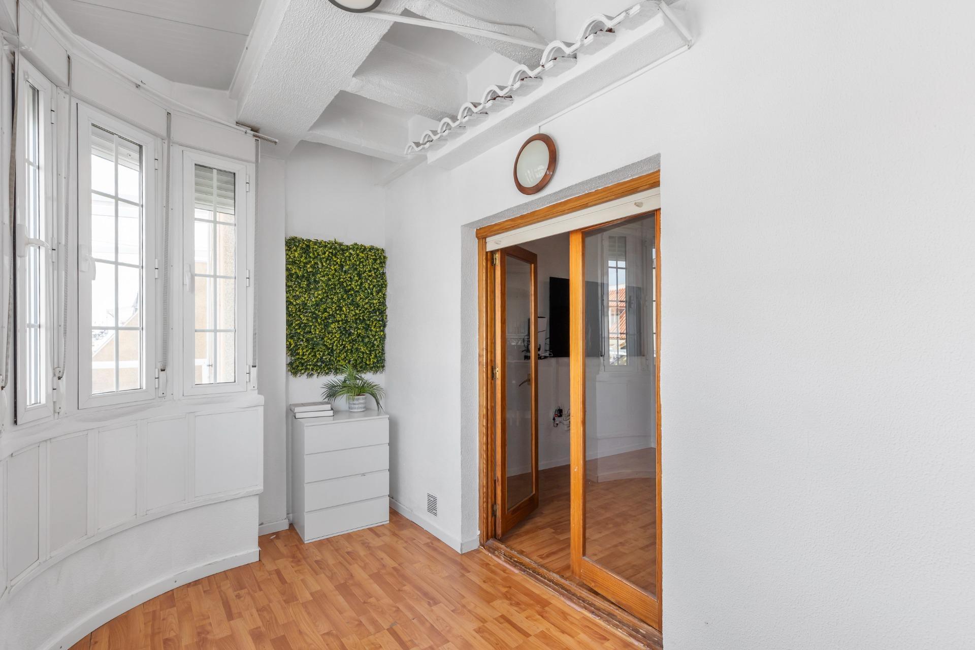 Penthouse in Torrevieja (Playa Del Cura) — image 3