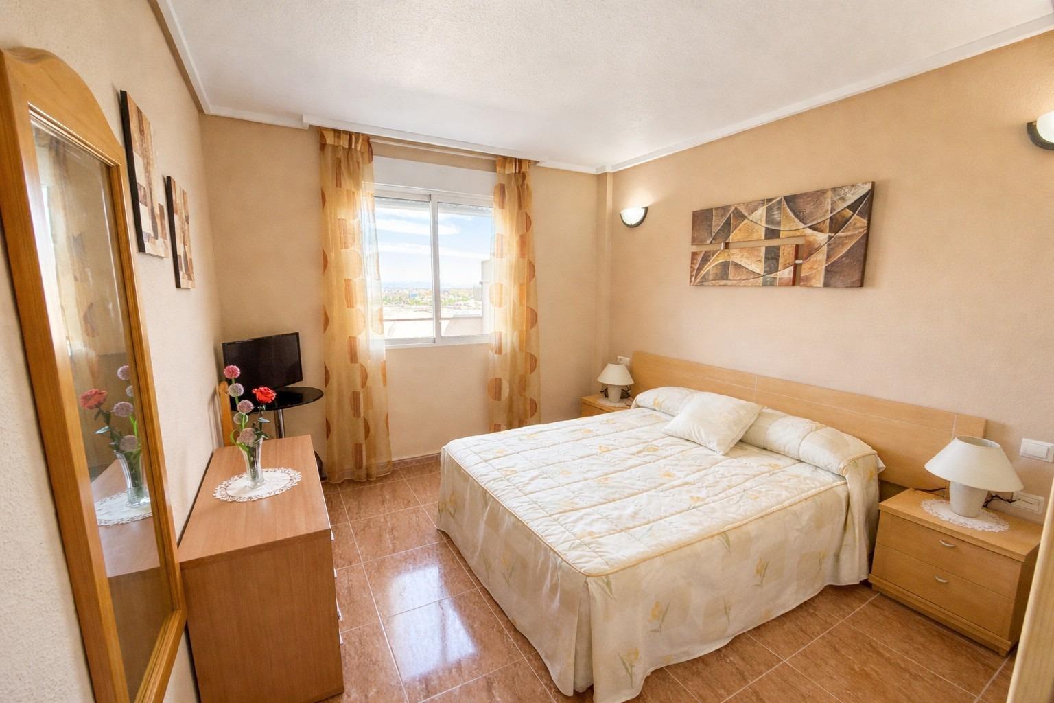 Penthouse in Torrevieja (Centro) — image 6