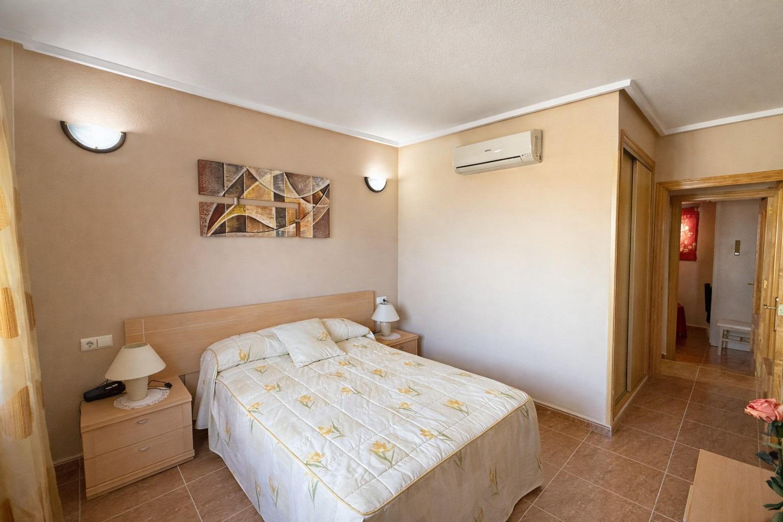 Penthouse in Torrevieja (Centro) — image 7