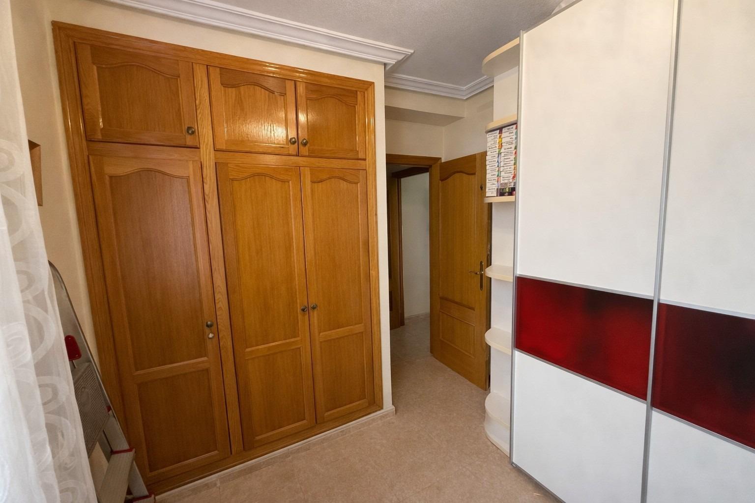 Penthouse in Torrevieja (Playa Del Cura) — image 6