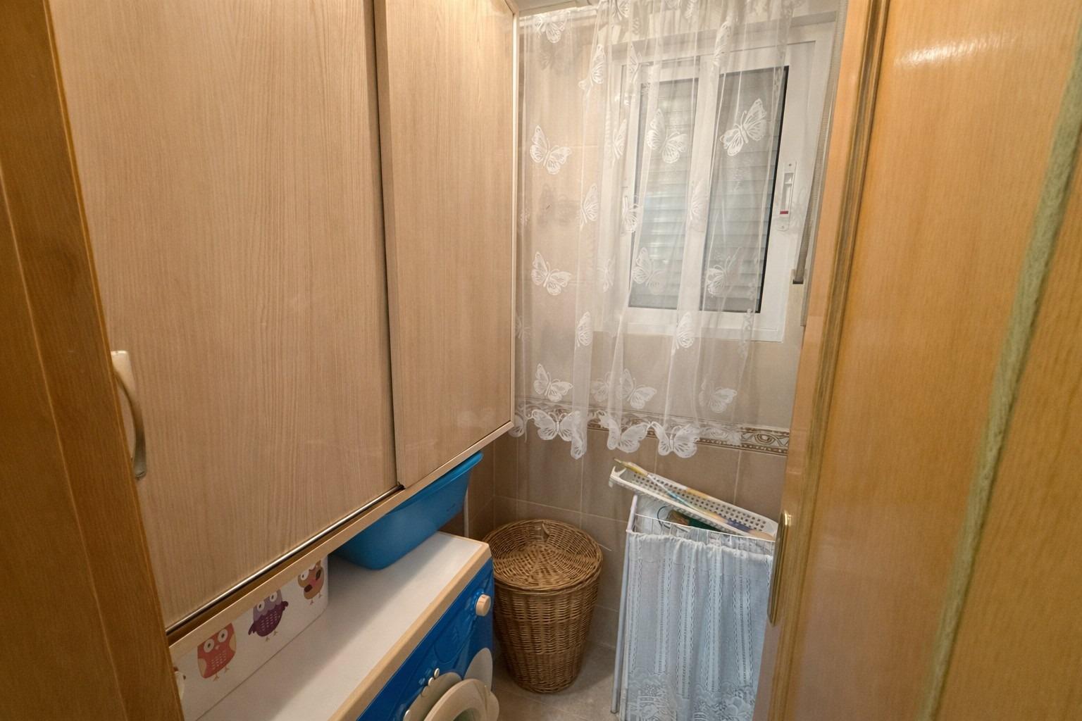 Penthouse in Torrevieja (Playa Del Cura) — image 7