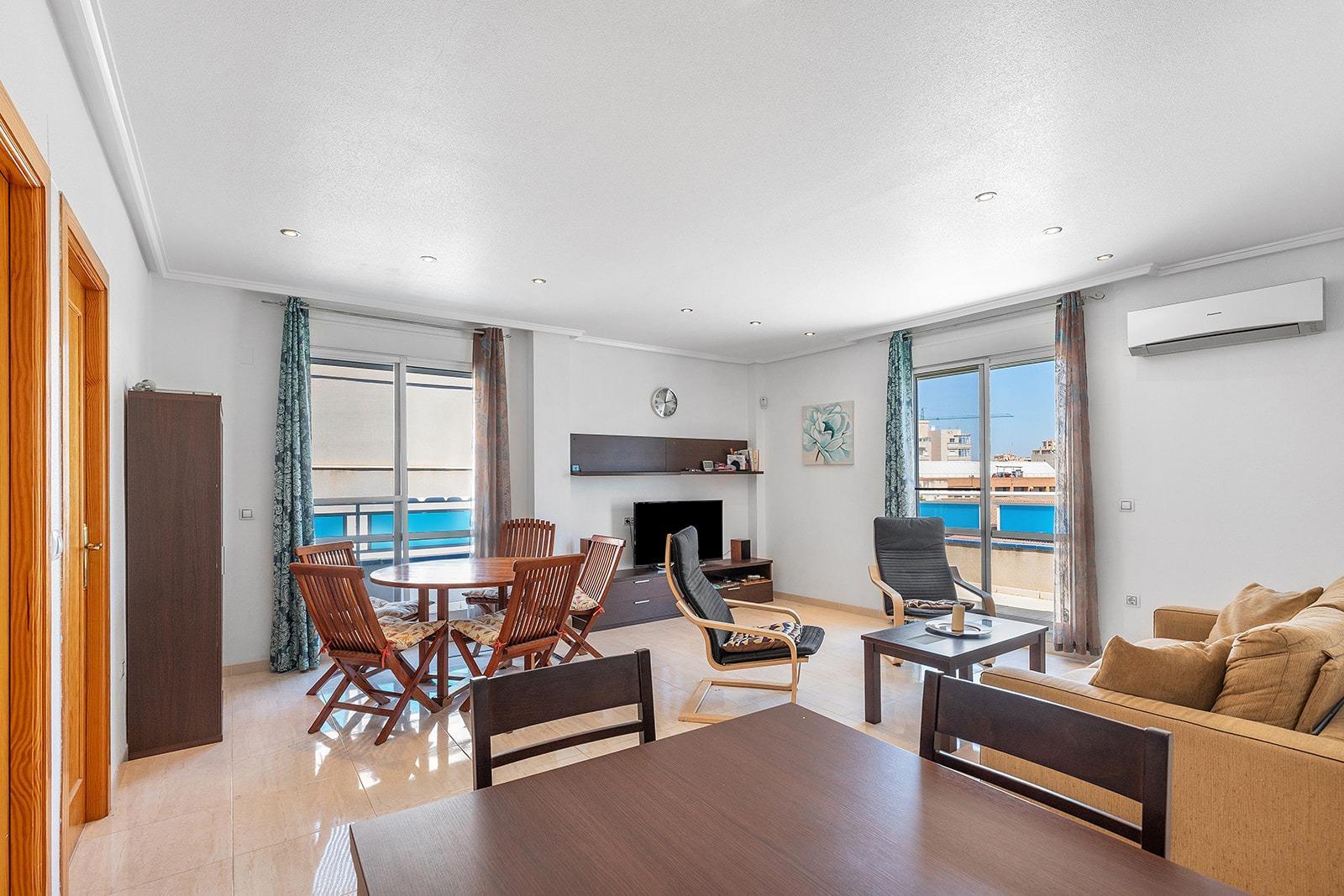 Penthouse in Torrevieja (Estacion De Autobuses) — image 3