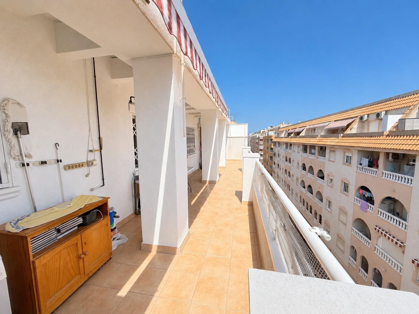 Penthouse in Torrevieja (Estacion De Autobuses) — image 3
