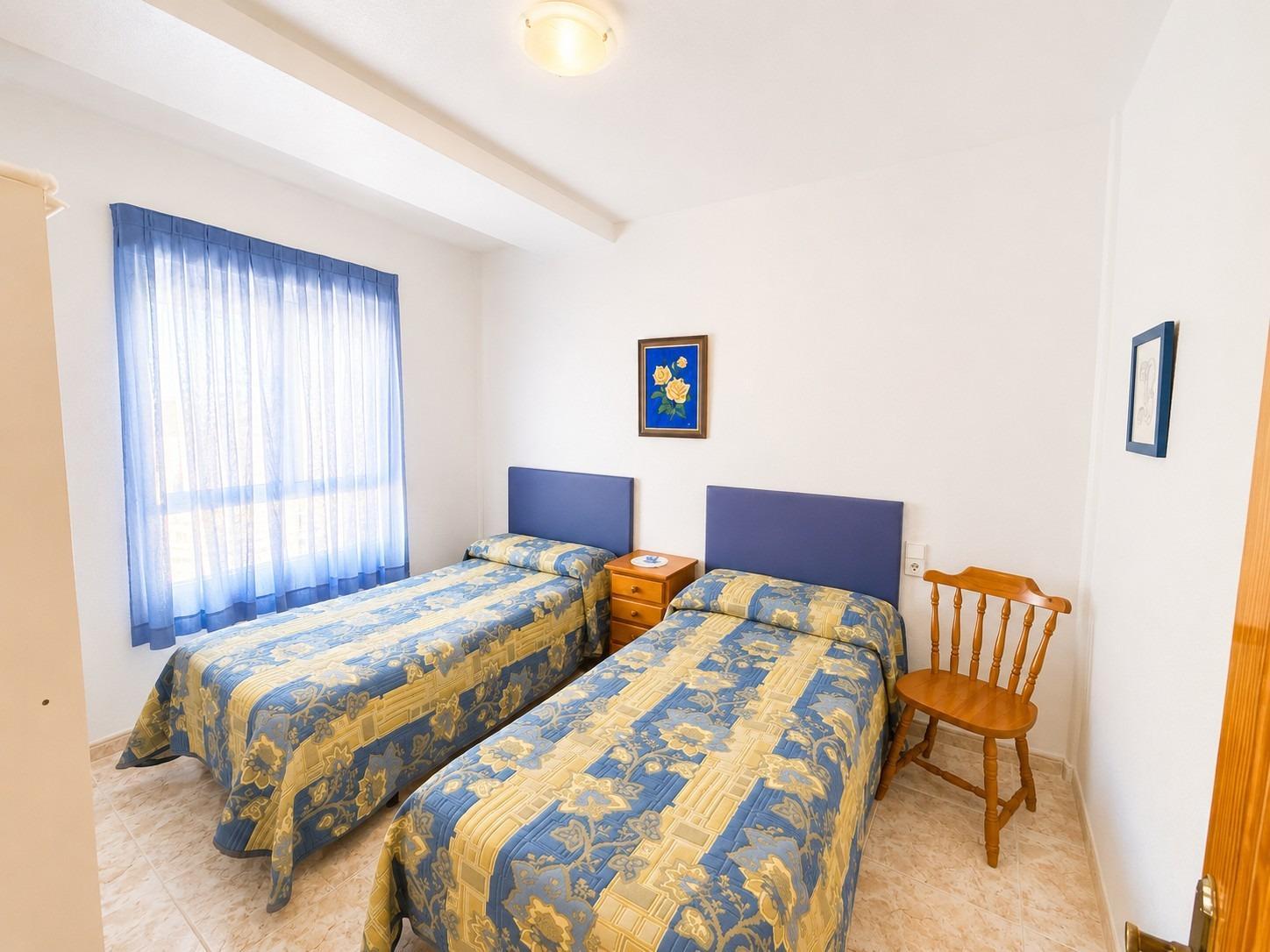 Apartment in Torrevieja (Playa Del Cura) — image 4