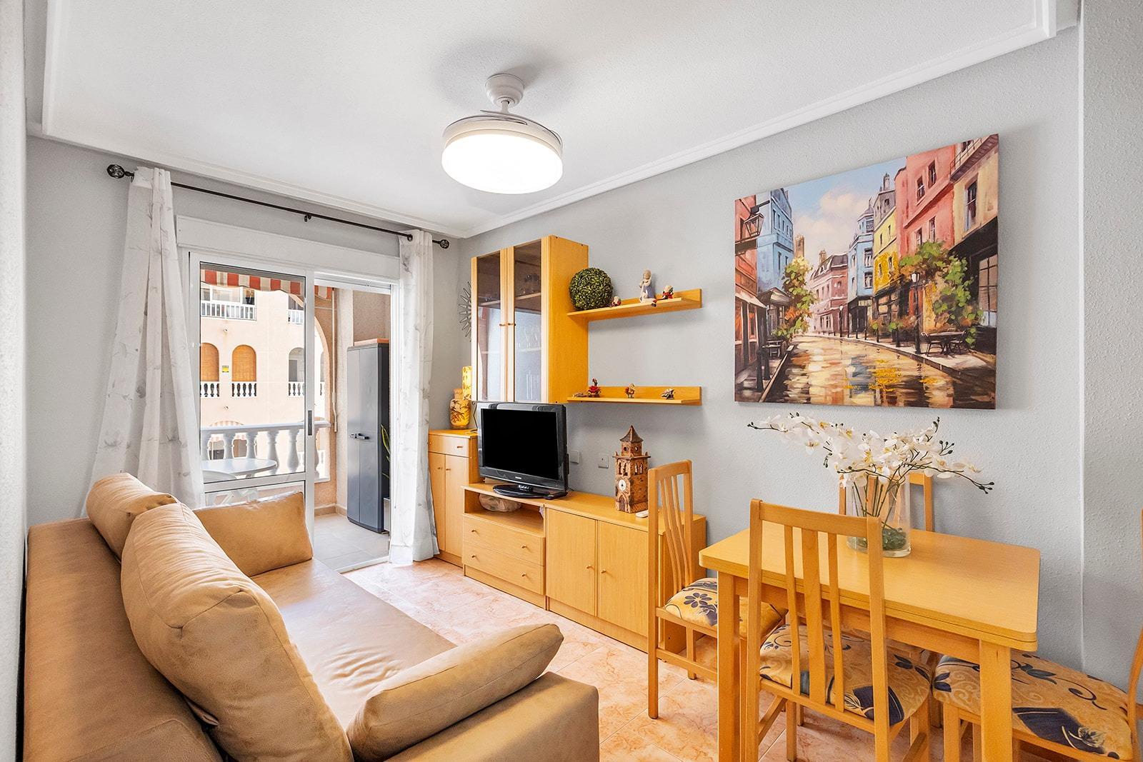Apartment in Torrevieja (Habaneras) — image 1