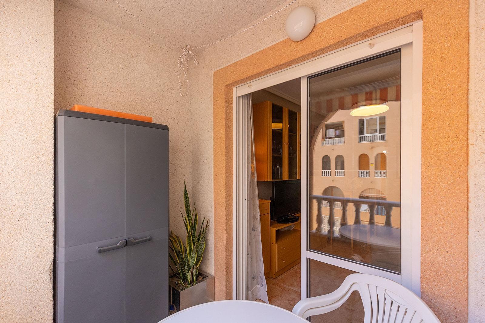 Apartment in Torrevieja (Habaneras) — image 4