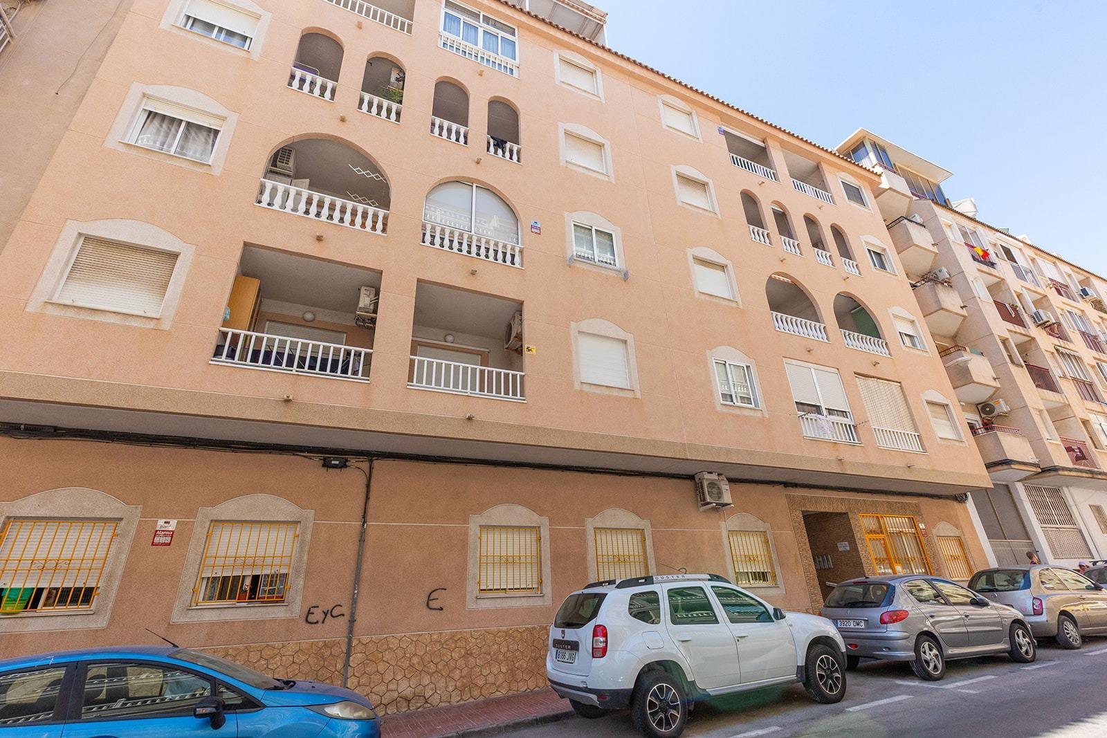 Apartment in Torrevieja (Habaneras) — image 6