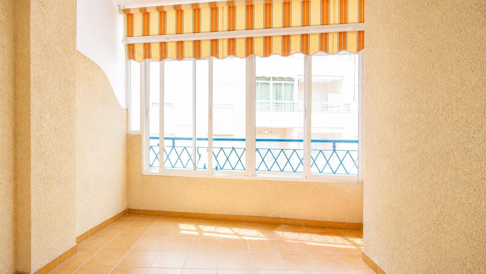 Apartment in Torrevieja (Estacion de autobuses) — image 1