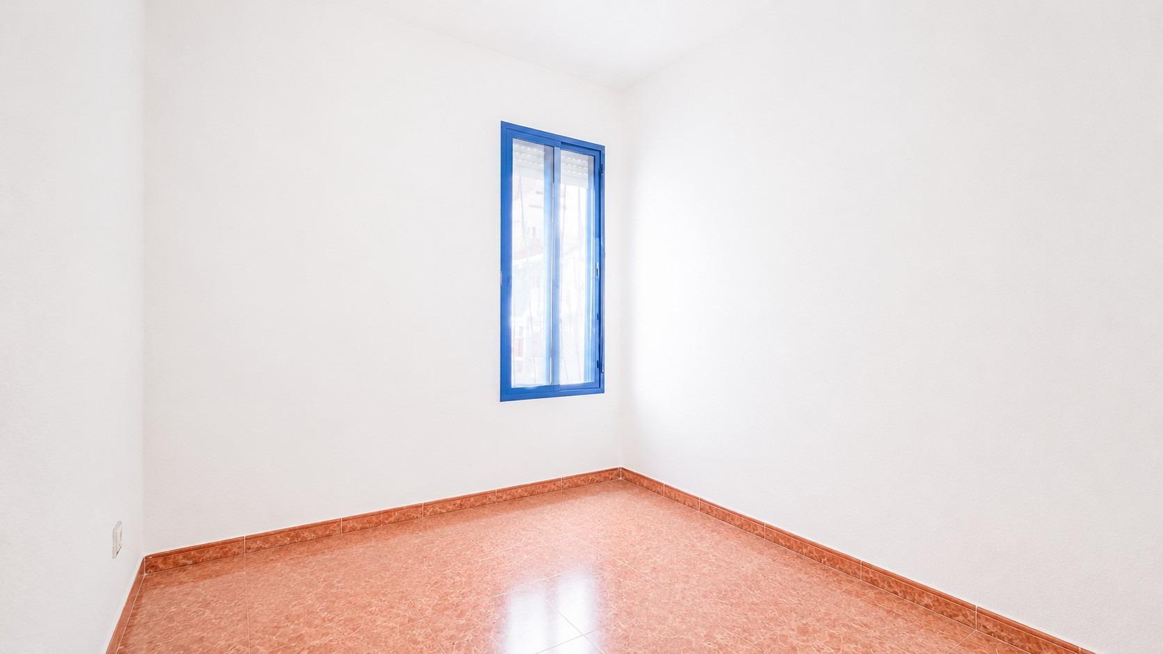 Apartment in Torrevieja (Estacion de autobuses) — image 7