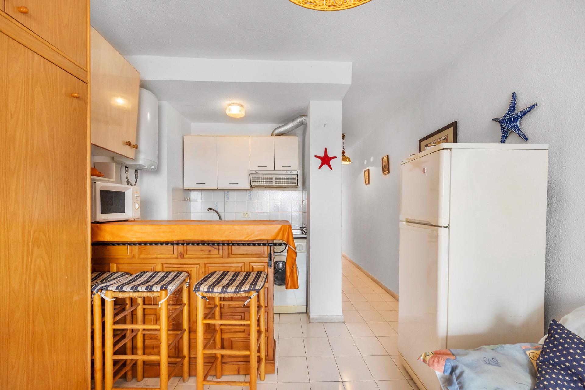 Apartment in Guardamar del Segura, just 800 metres from the beach — image 7