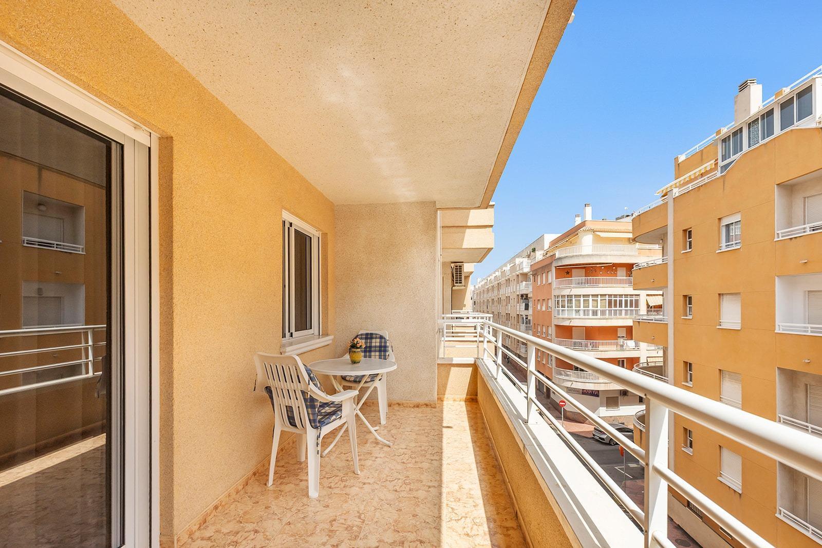 Apartment in Torrevieja (Playa Del Cura) — image 1