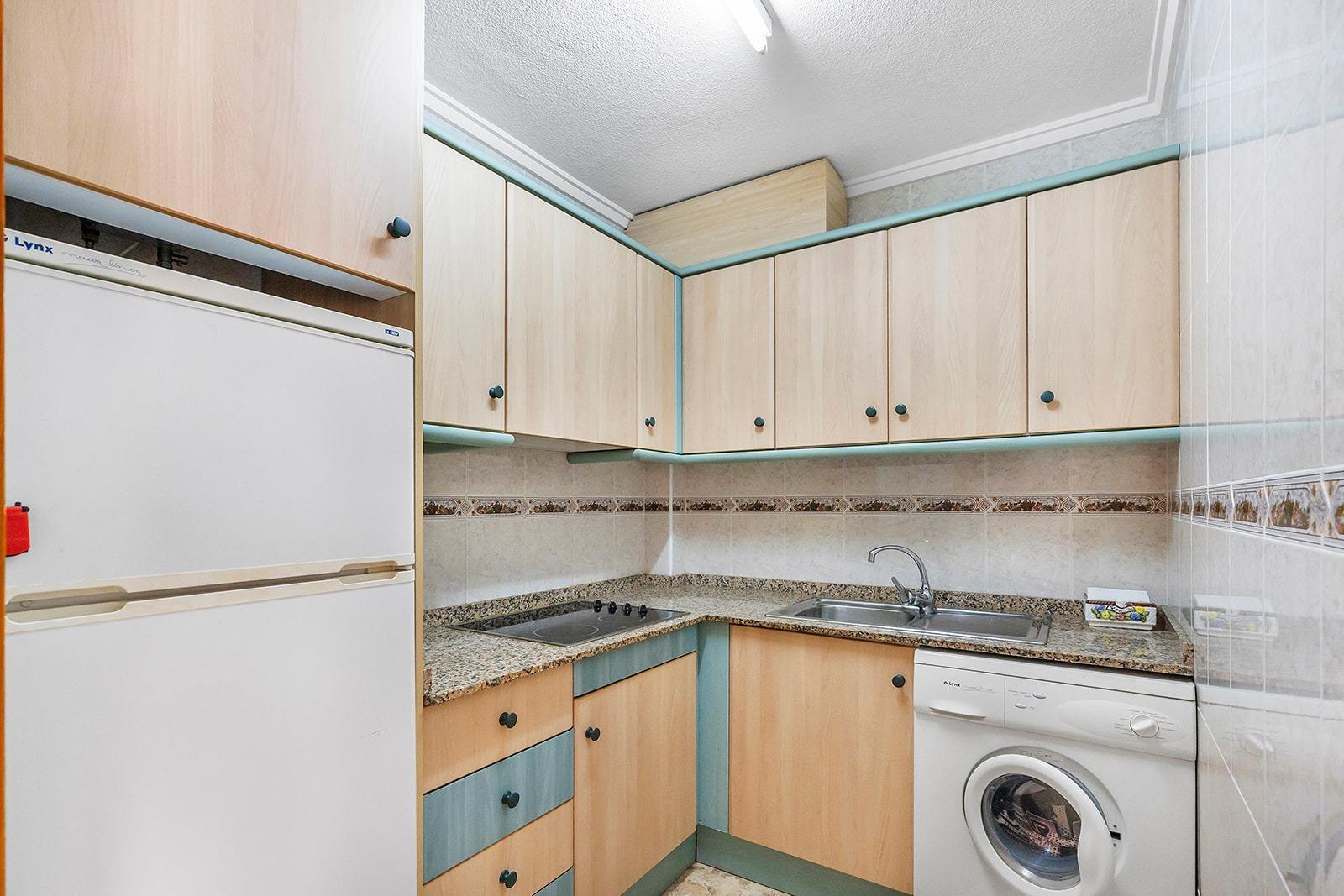Apartment in Torrevieja (Playa Del Cura) — image 7