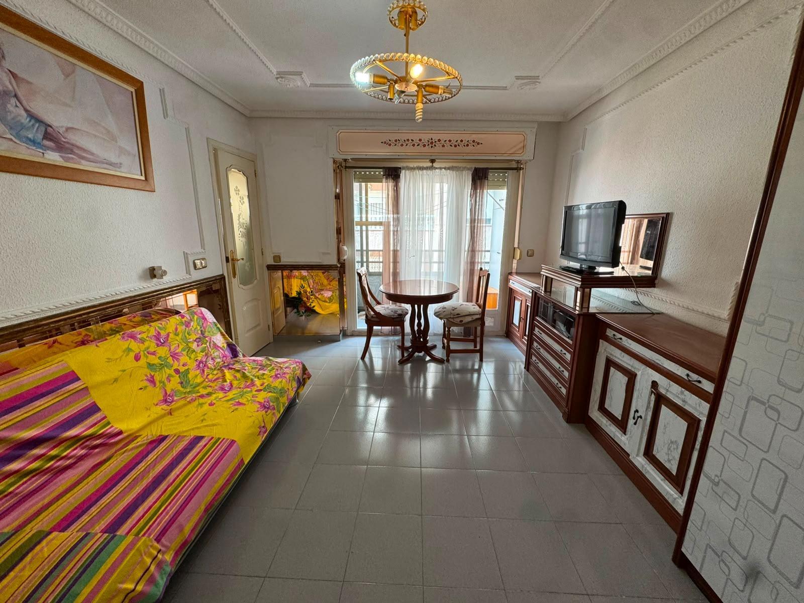 Apartment in Torrevieja (Centro) — image 3
