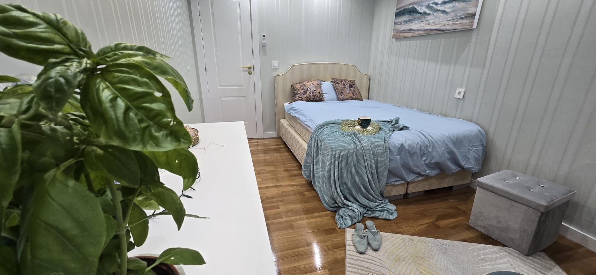 REFORMADO APARTAMENTO A 50 METROS DE LA PLAYA. 3 DORM. 1 BAÑO. 101 M2. — image 3