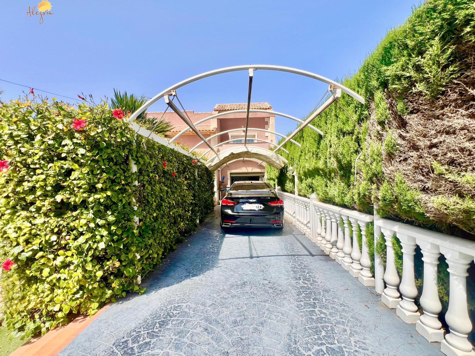 Villa in Orihuela Costa — image 5
