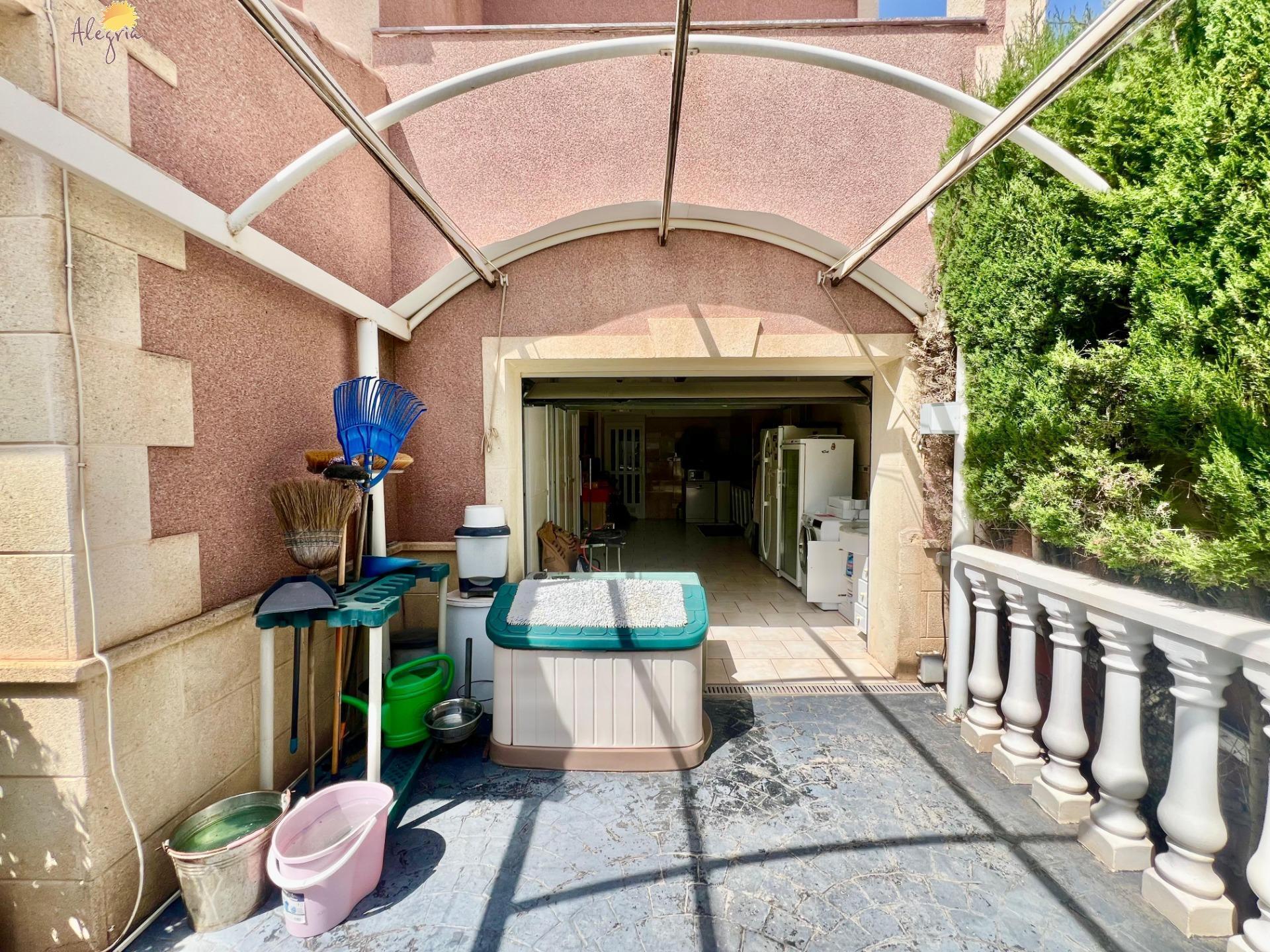 Villa in Orihuela Costa — image 6
