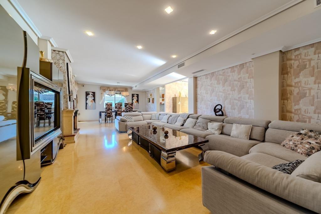Villa in Torrevieja — image 4
