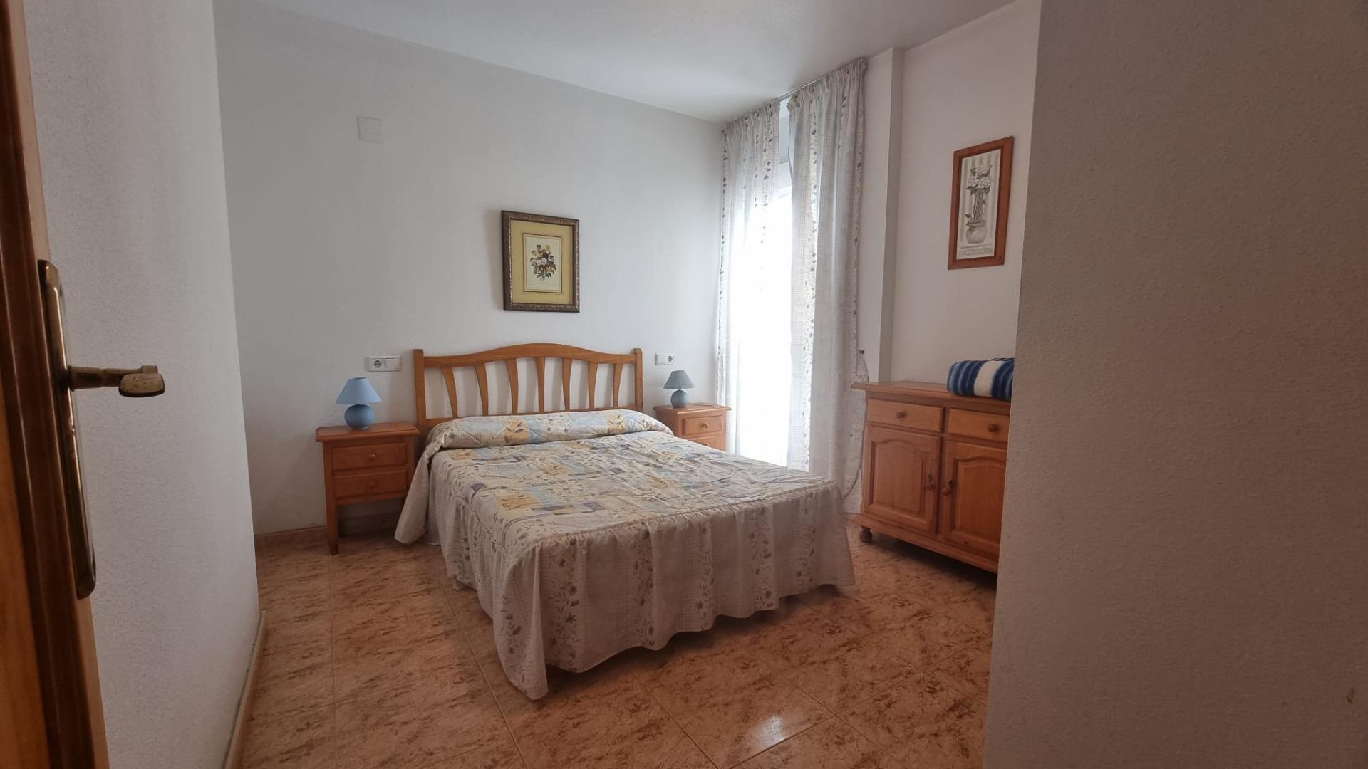Apartment in Torrevieja — image 3