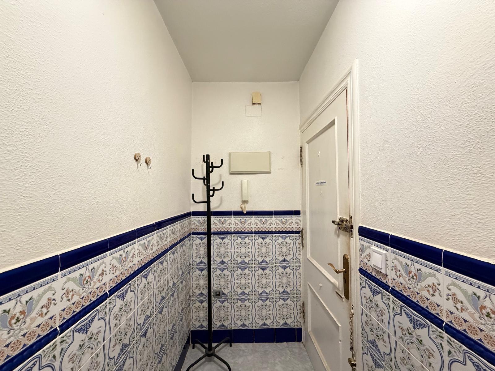 Apartment in Torrevieja — image 5