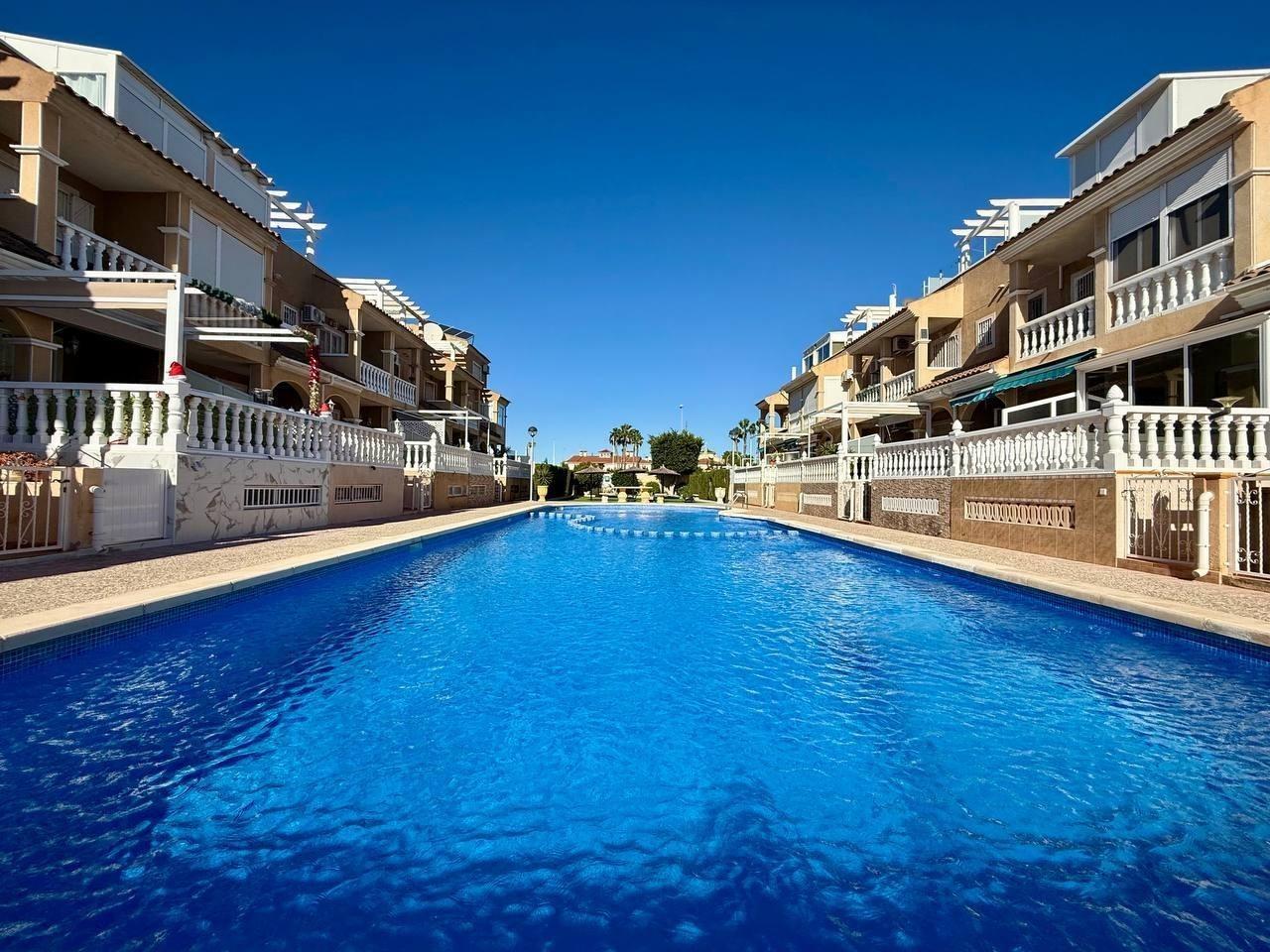 Villa in Orihuela Costa — image 5