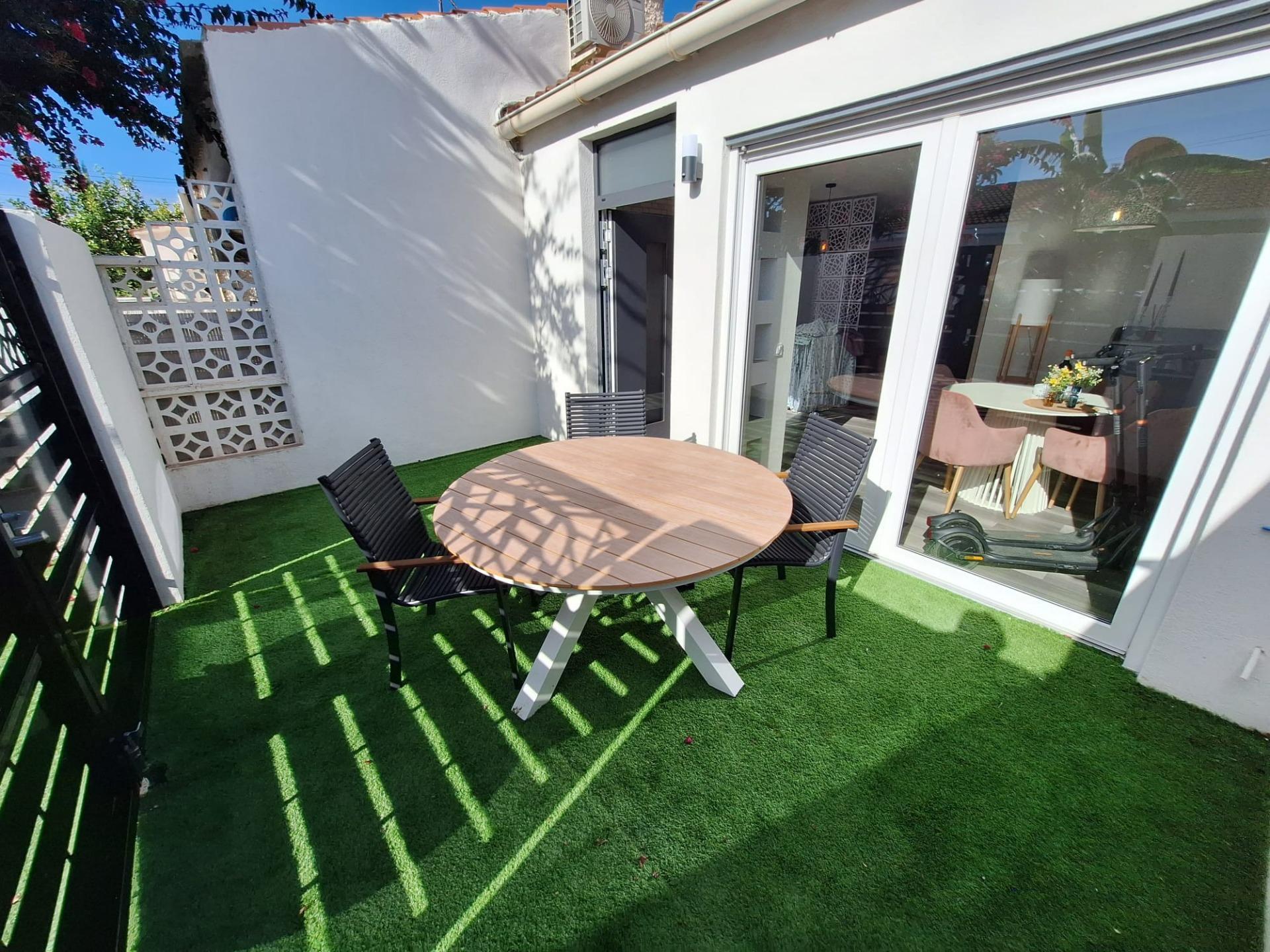 Apartment in Torrevieja — image 3