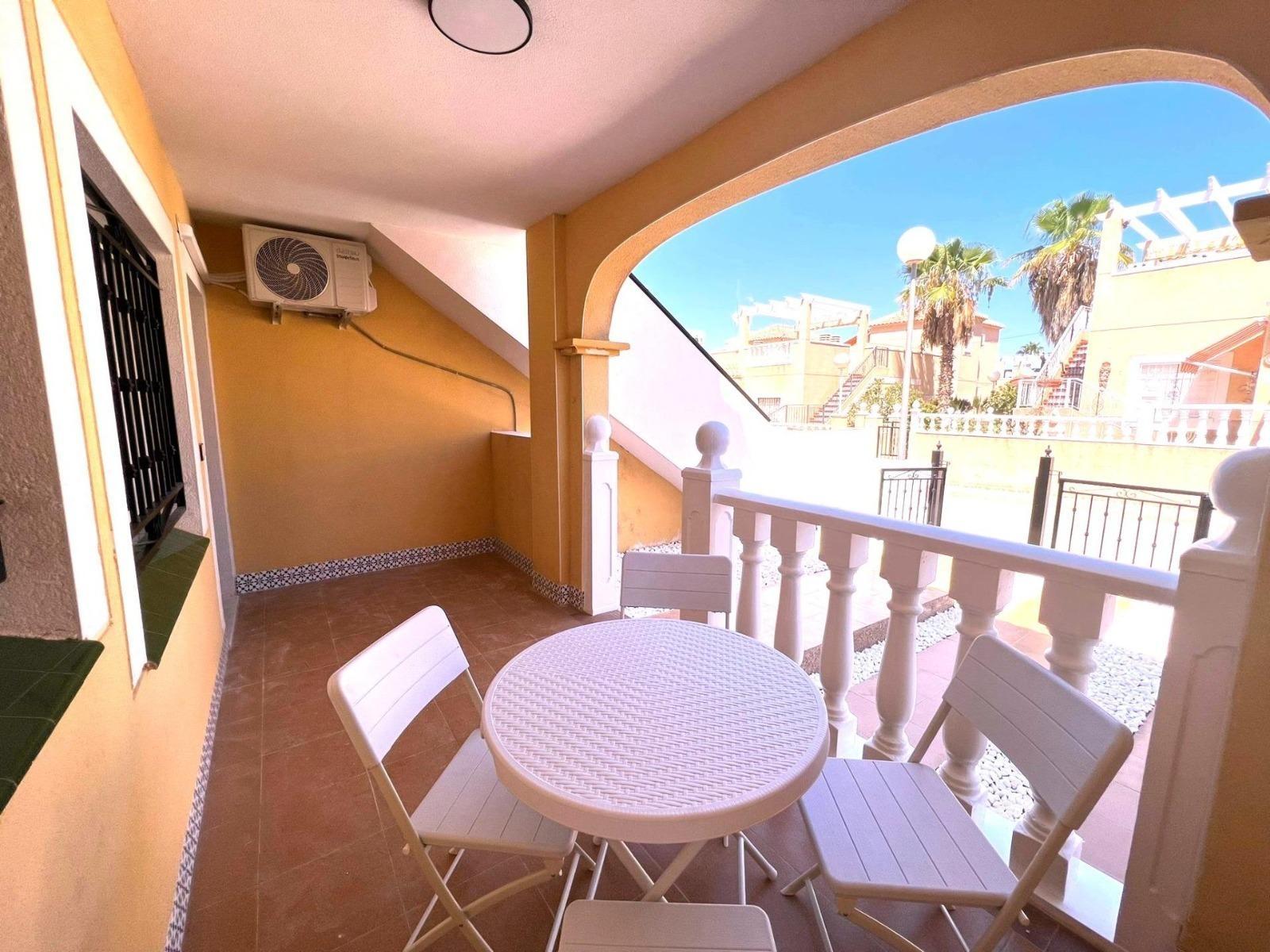 Apartment in Torrevieja — image 1
