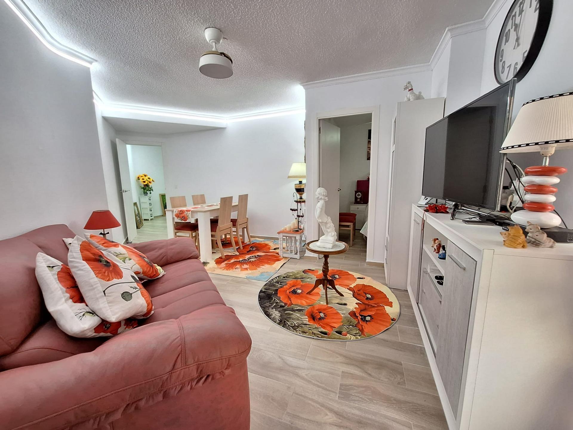 Apartment in Torrevieja — image 1