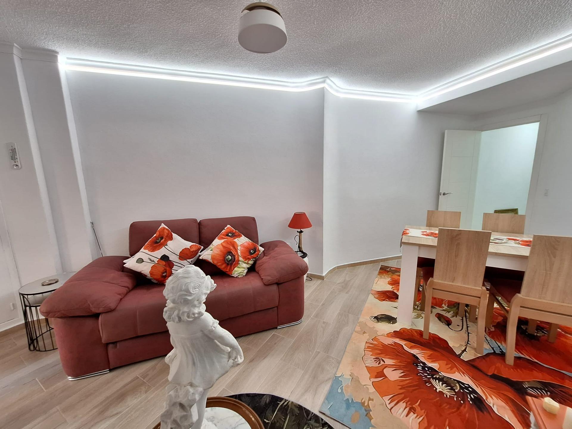 Apartment in Torrevieja — image 2
