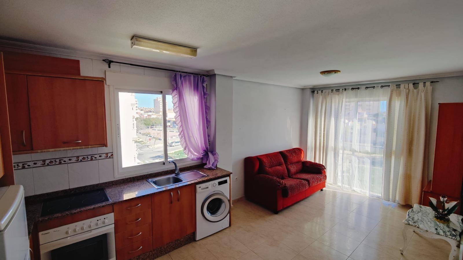 Apartment in Torrevieja — image 1