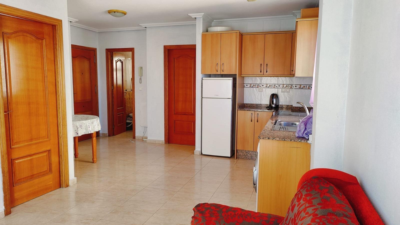 Apartment in Torrevieja — image 3