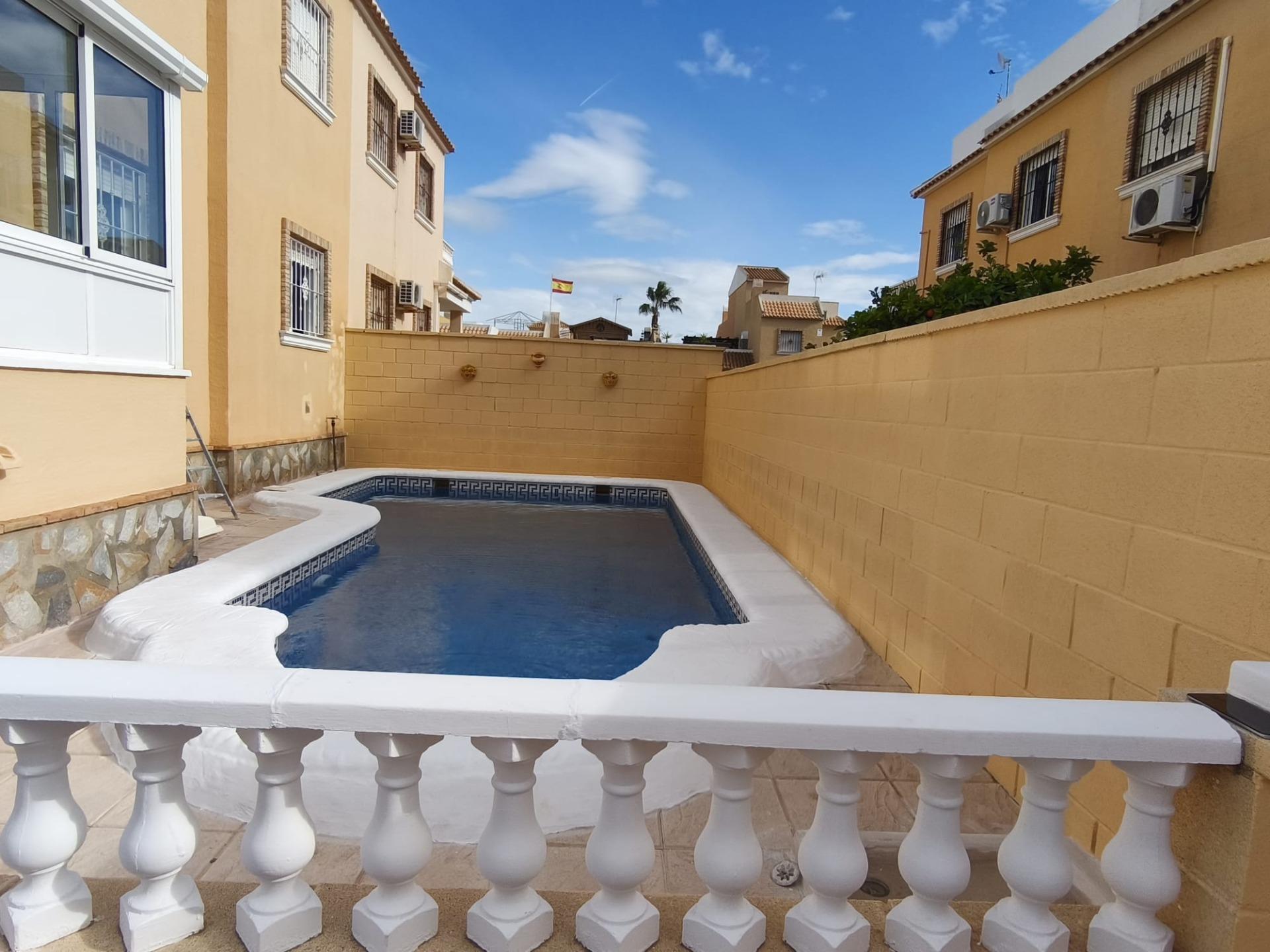 Townhouse in Rojales — image 4