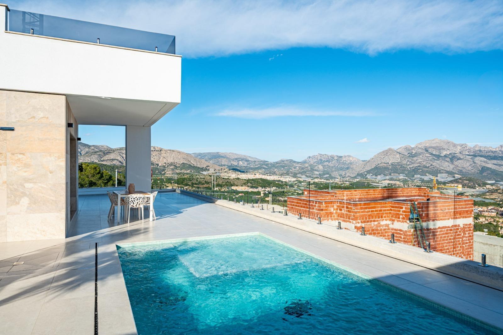 Villa in Finestrat — image 1