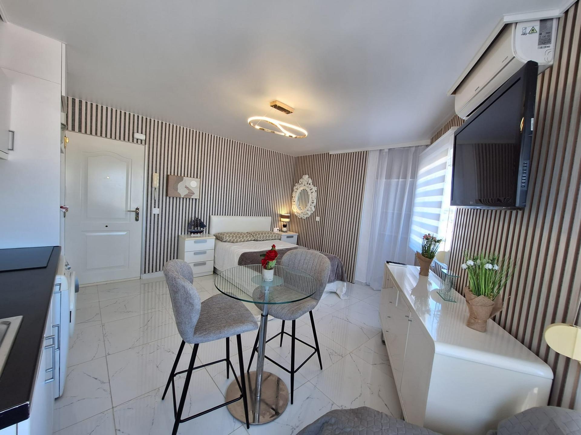 Apartment in Torrevieja — image 4