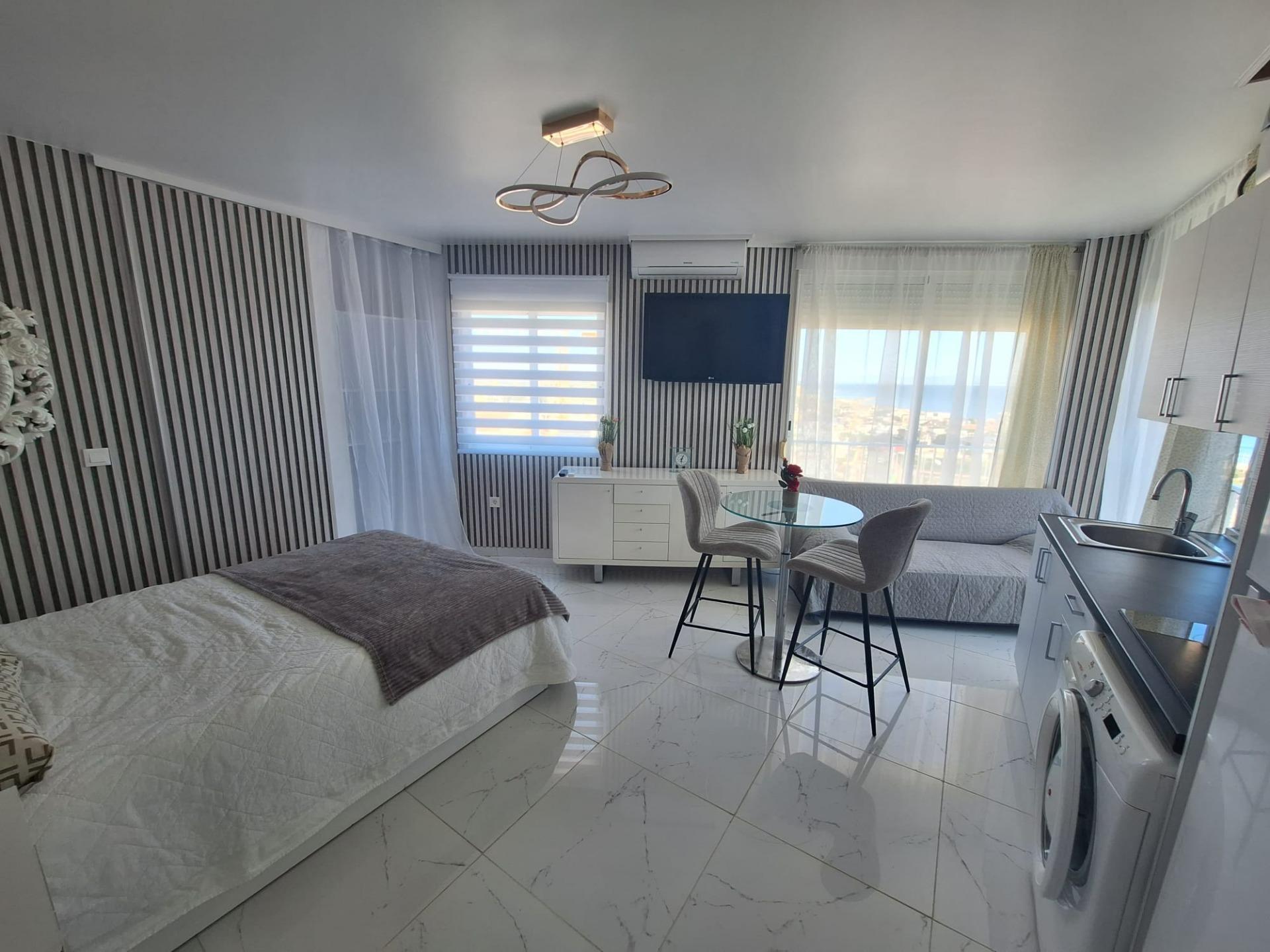 Apartment in Torrevieja — image 7