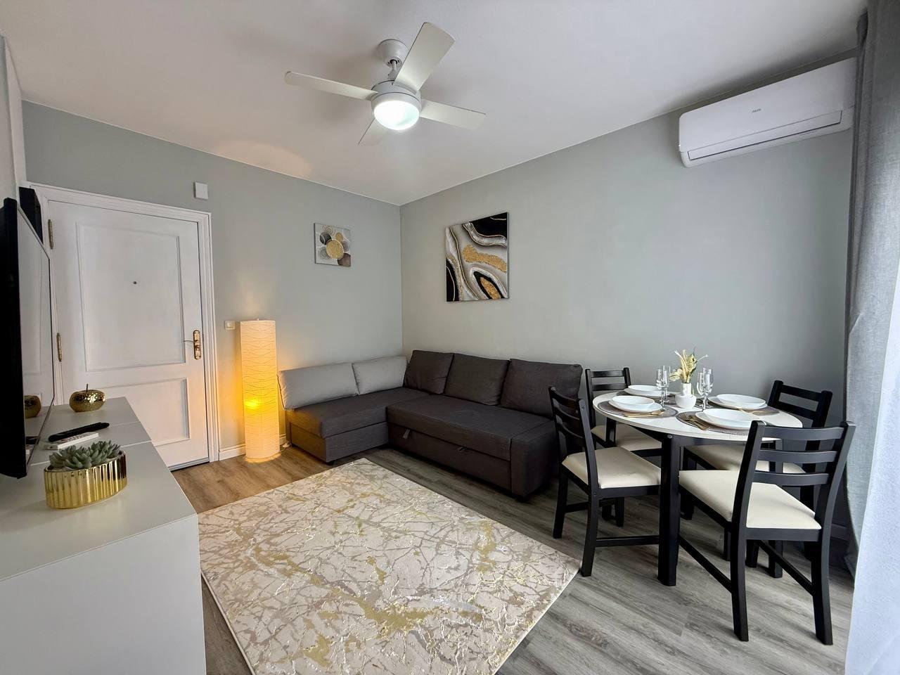 Apartment in Torrevieja — image 3
