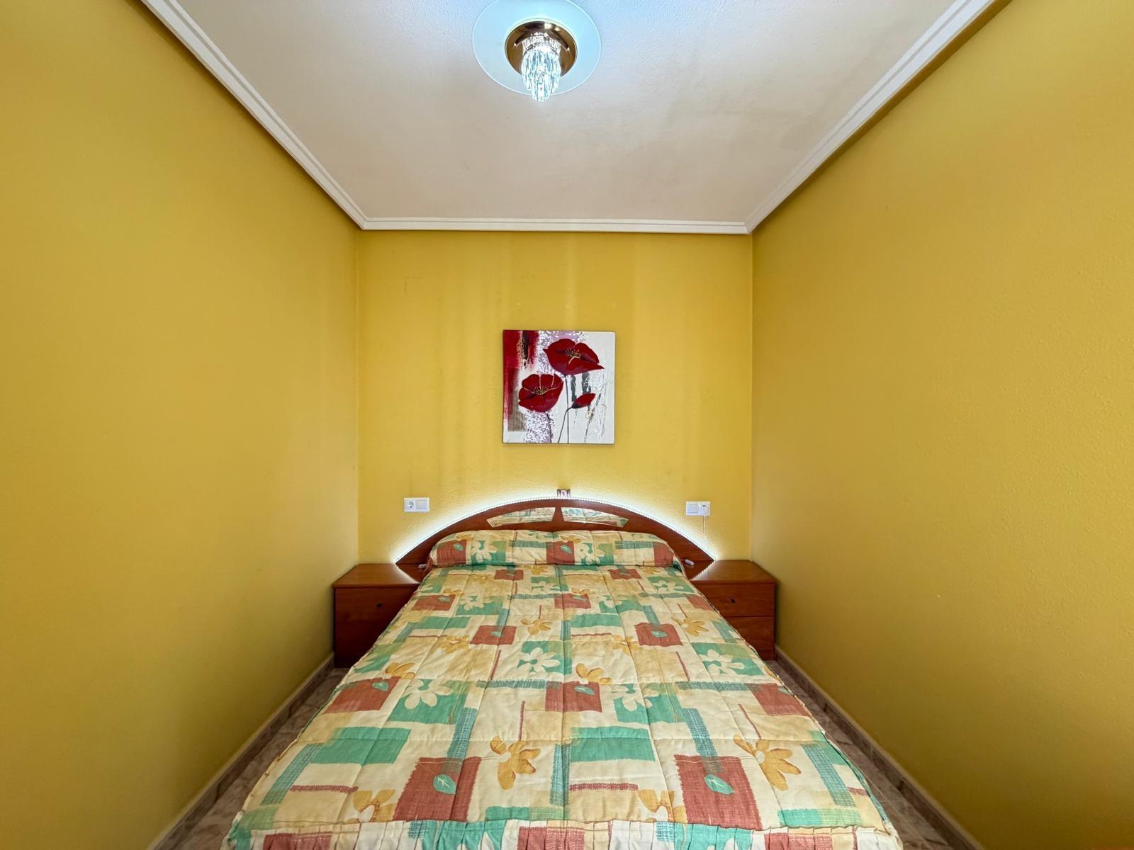 Apartment in Torrevieja — image 4