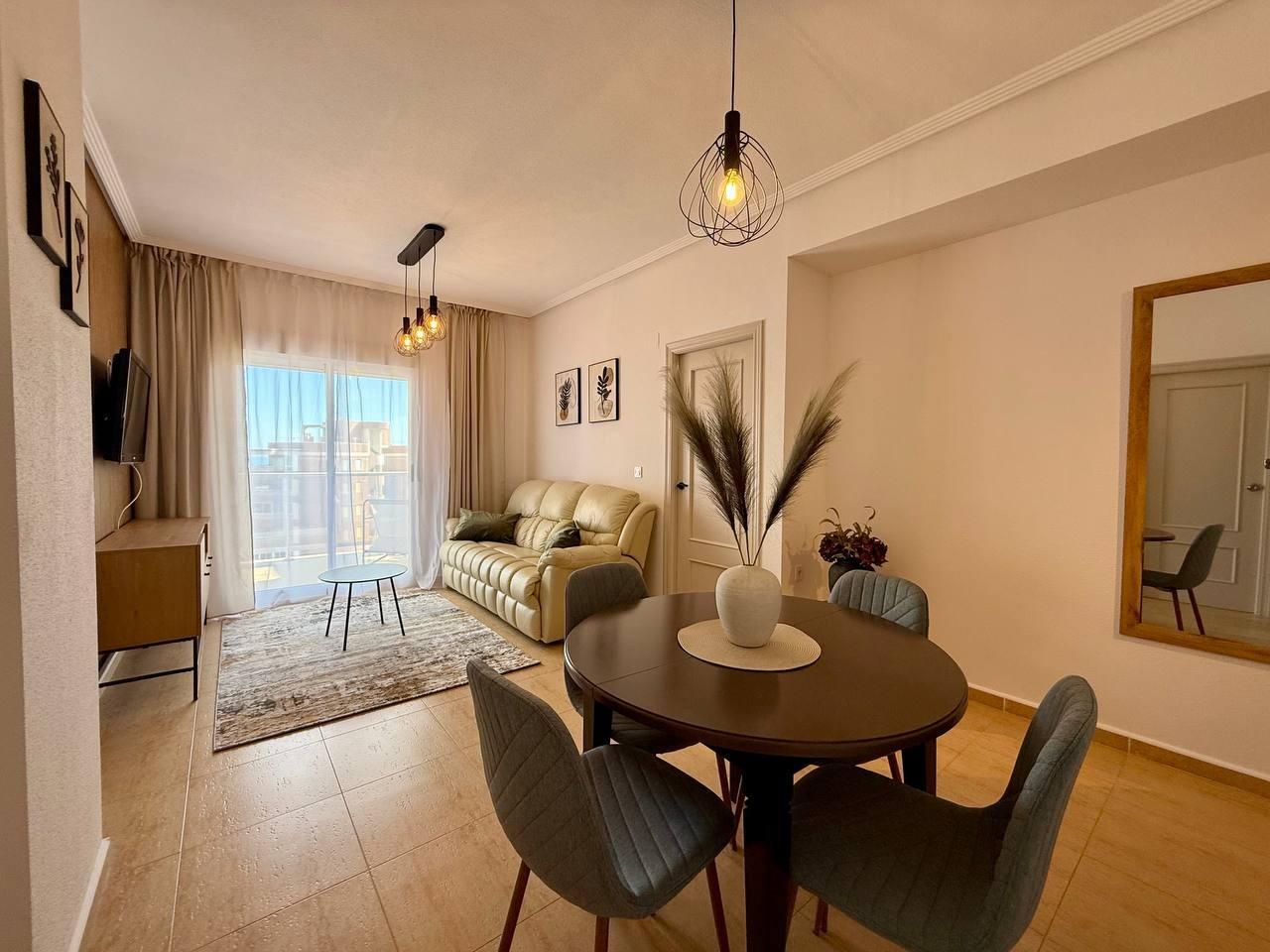 Apartment in Torrevieja — image 3