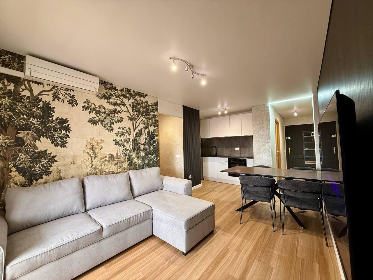 Exclusivo  Apartamento después de la renovación con 2 dormitorios, 1 baño, y piscina, 250 m. de la playa — image 1