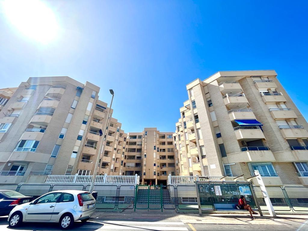 Apartment in Torrevieja — image 5
