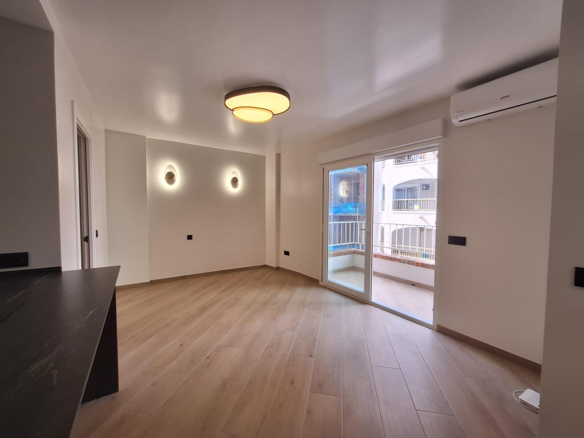 Apartment in Torrevieja — image 5