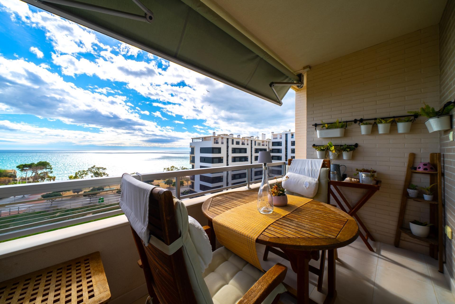 Apartment in Villajoyosa — image 2
