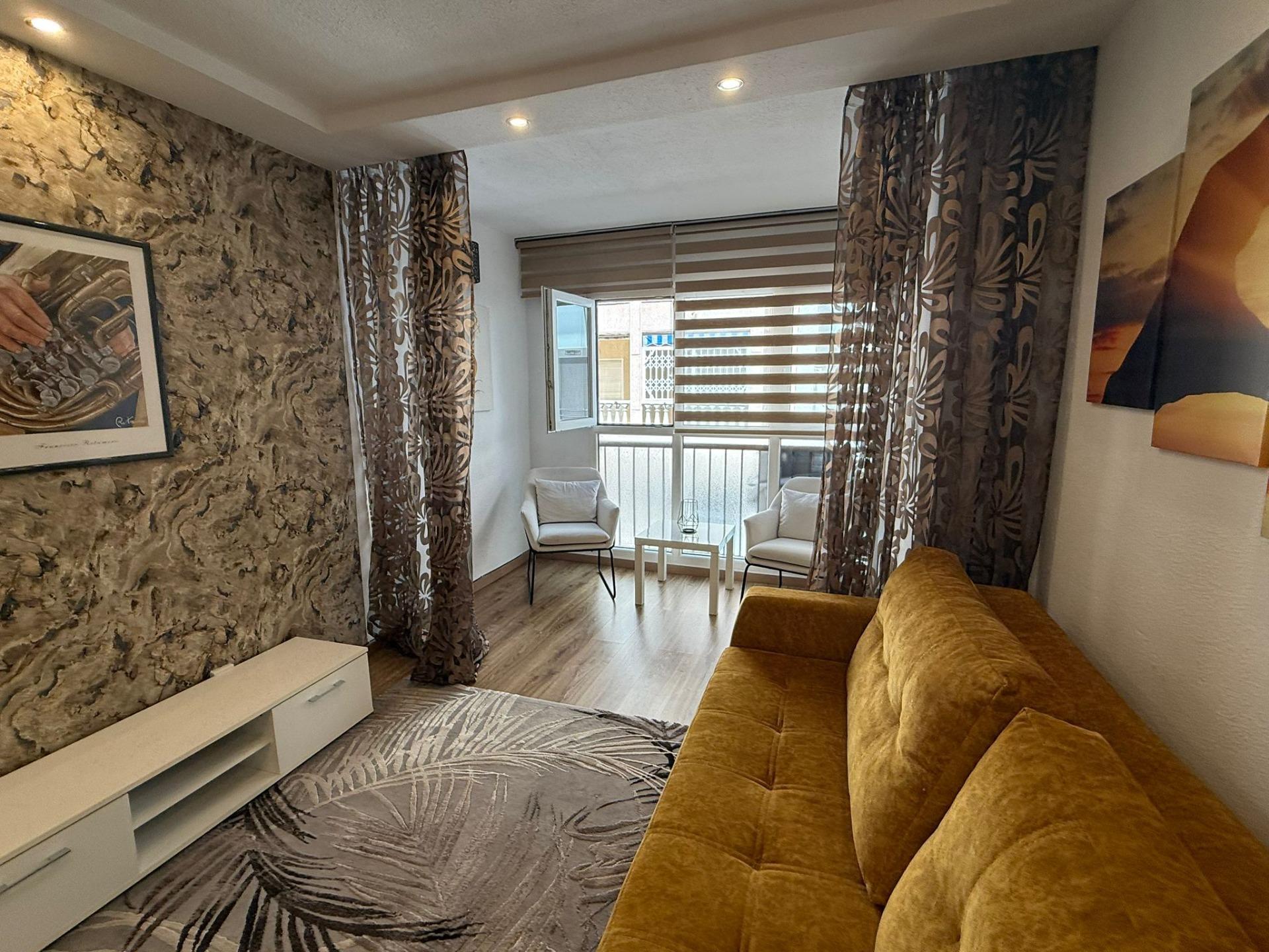 Apartment in Torrevieja — image 4