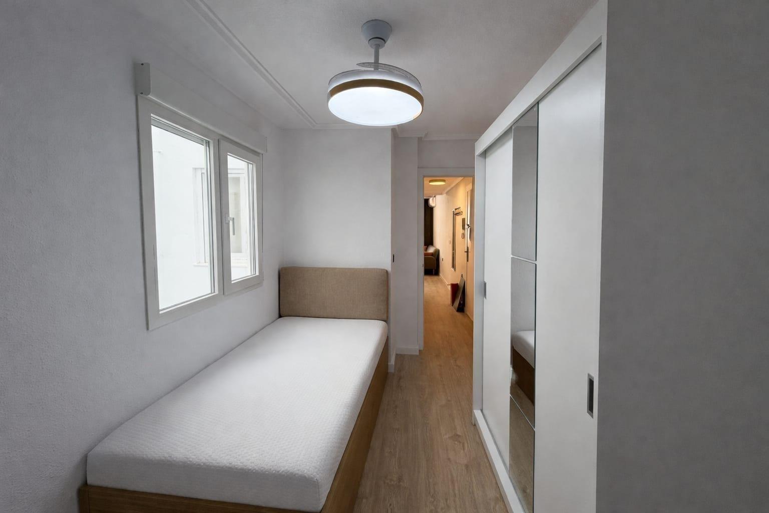 Apartment in Torrevieja — image 7