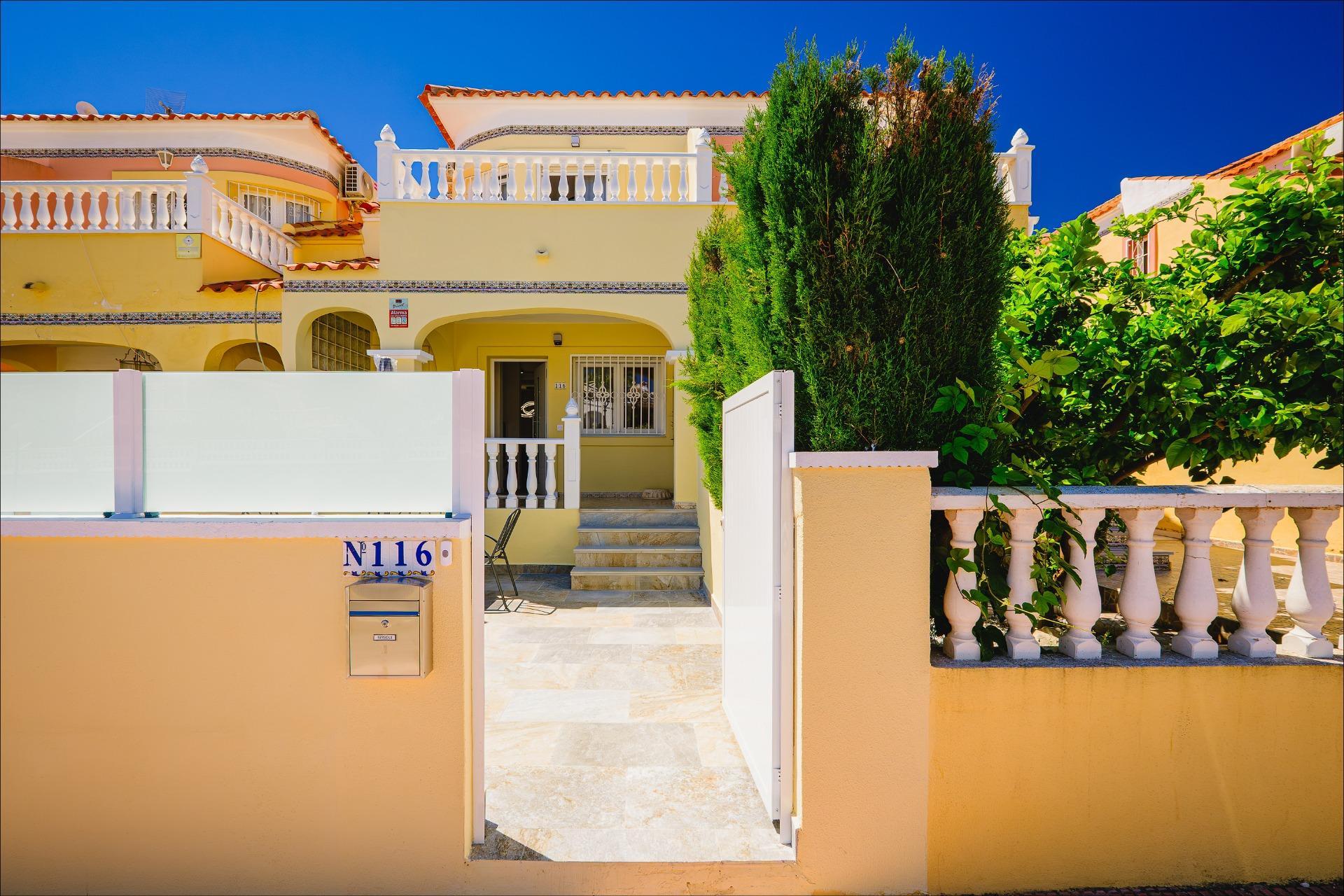 Apartment in Guardamar del Segura — image 5