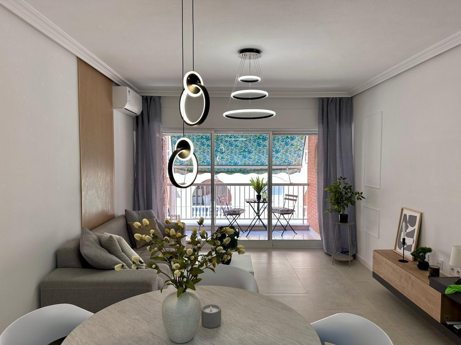 Apartamento totalmente reformado a 400 metros de Playa del Cura — image 2
