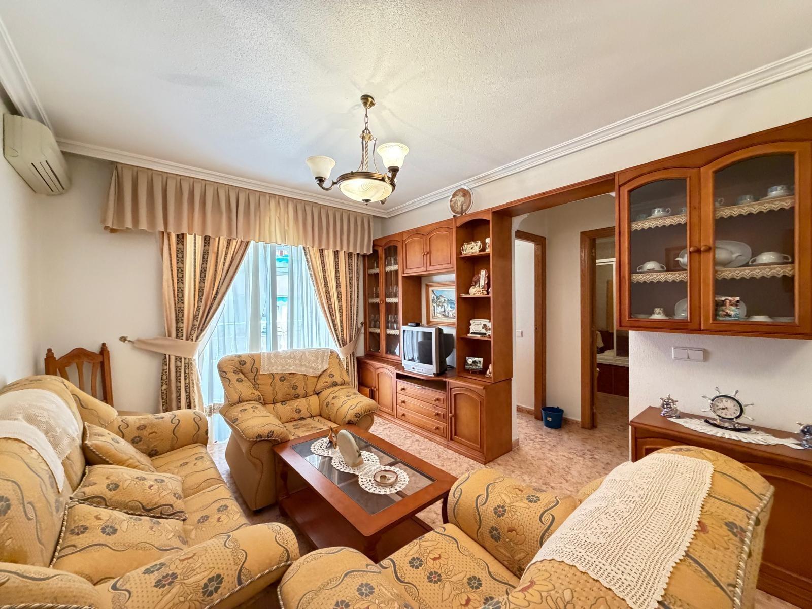 APARTAMENTO DE 3 DORM. 2 BAÑOS. A 150 METROS DE PLAYA DEL CURA CON SUPERFICIE DE 79 M2. CON AMPLIA TERRAZA. — image 1