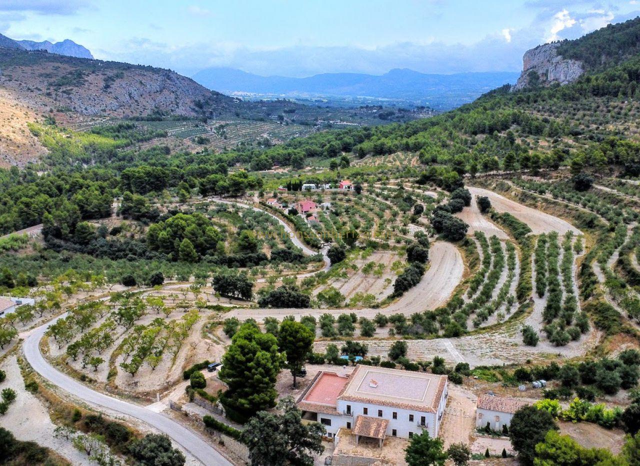 Unique Finca in Natural Park Alcoy | Hansson & Hertzell Real Estate — image 2