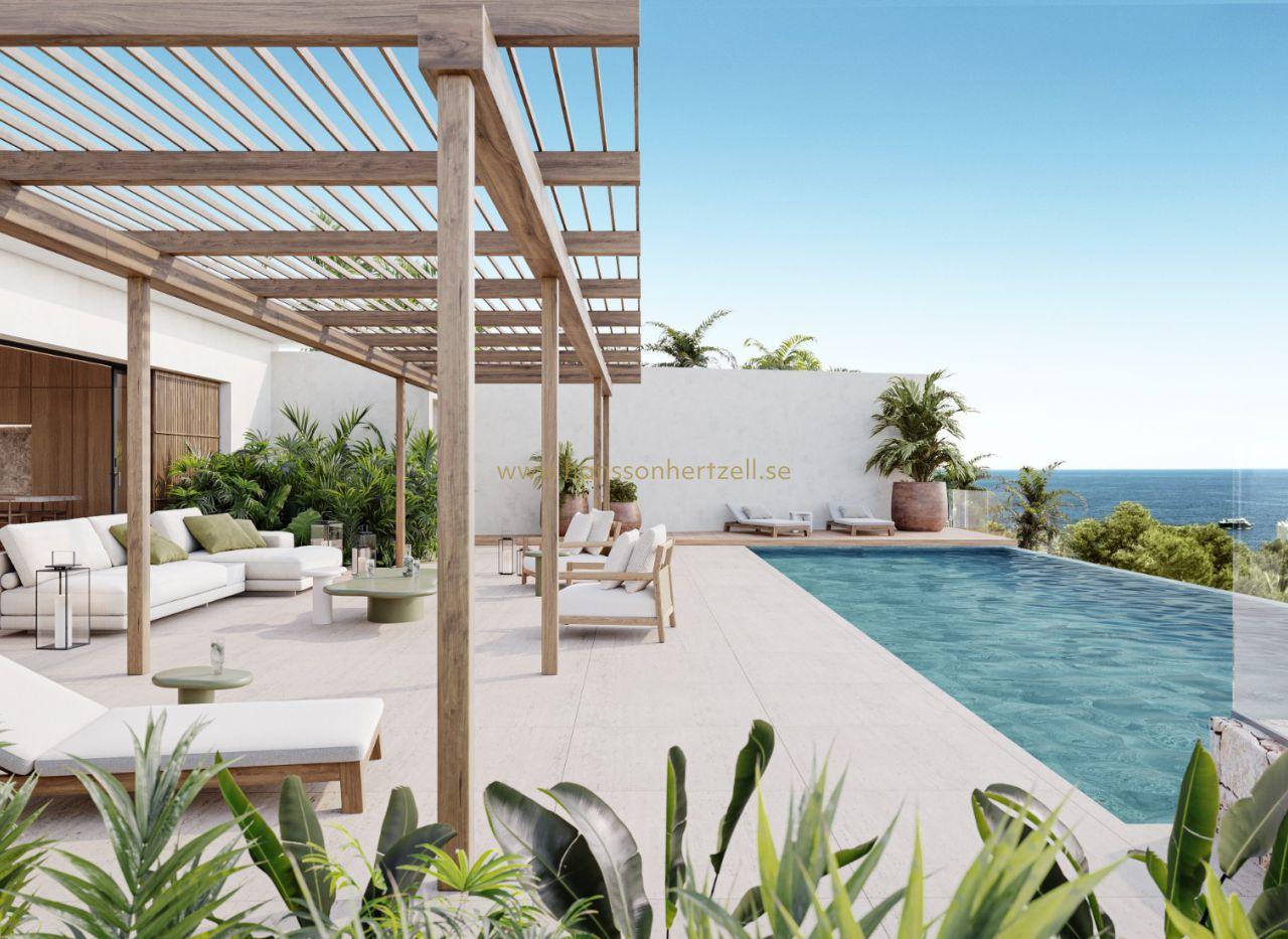Magnificent Villa in Cap Martinet for sale on Ibiza — image 2