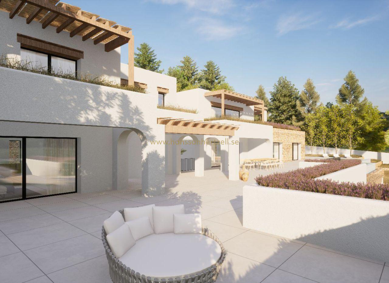 Villa in Moraira — image 2